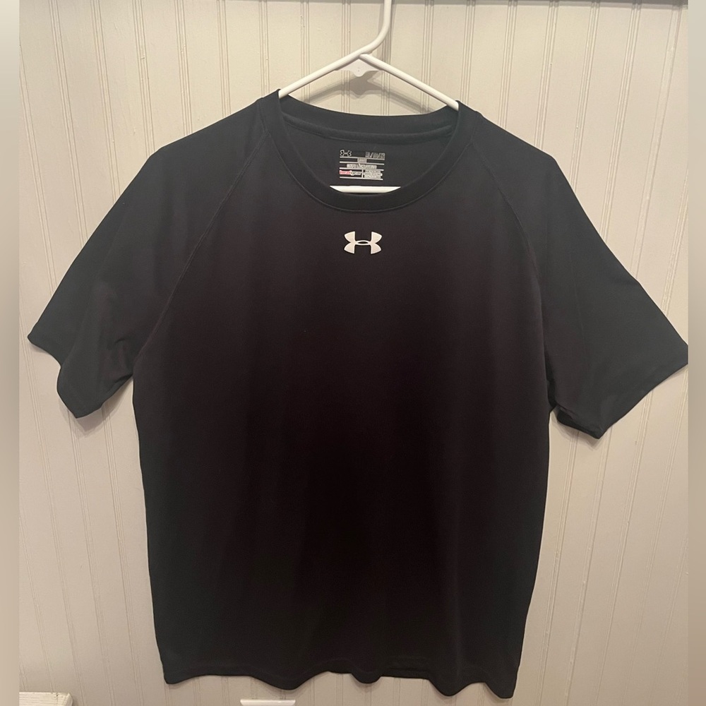 Under Armour Men's Black T-Shirt